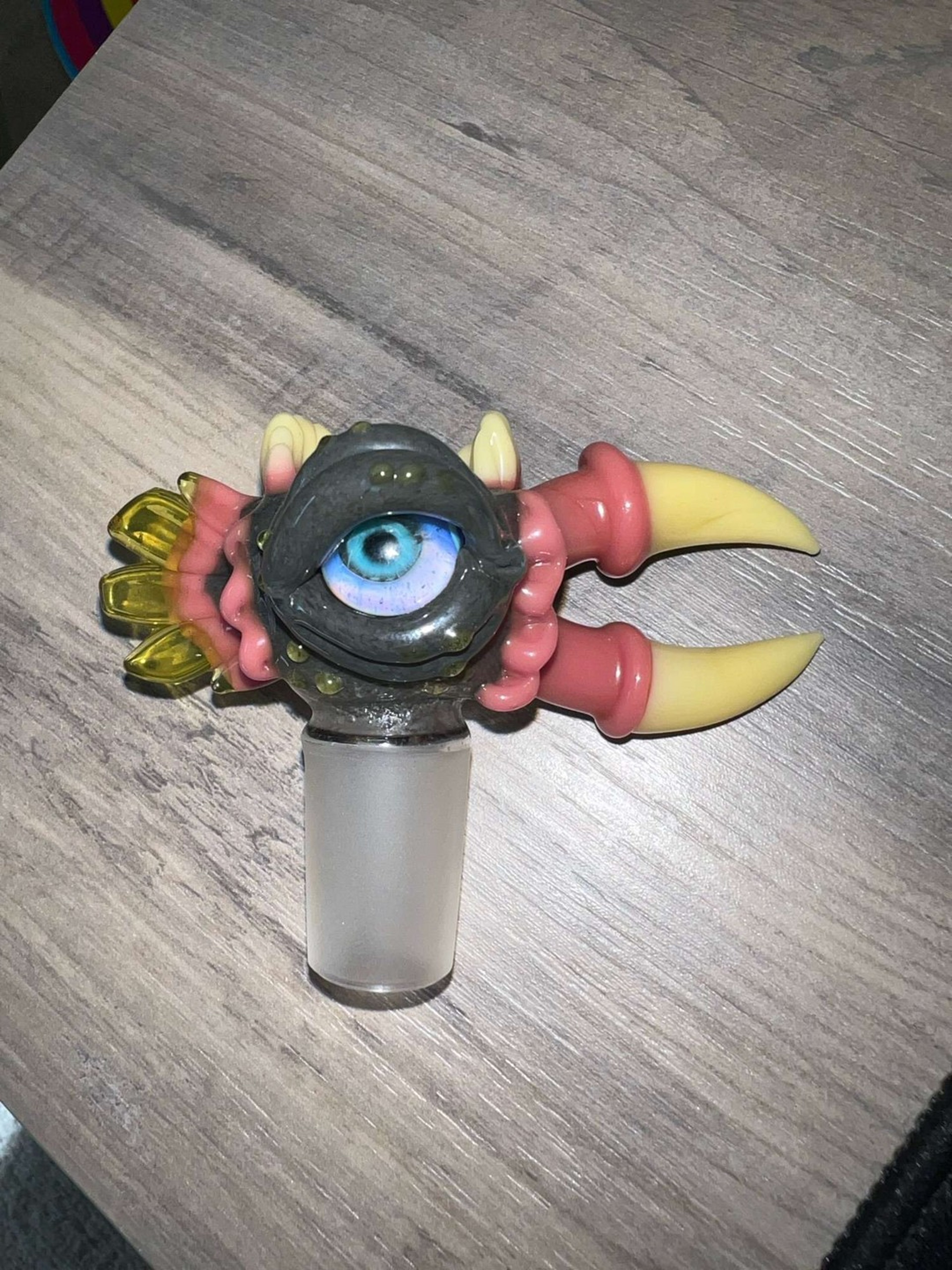 Dux Glass Creature Slide 18mm image 0