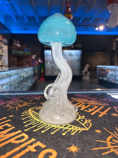 Preview pic of New Buddbay Shroom with Frog🐸