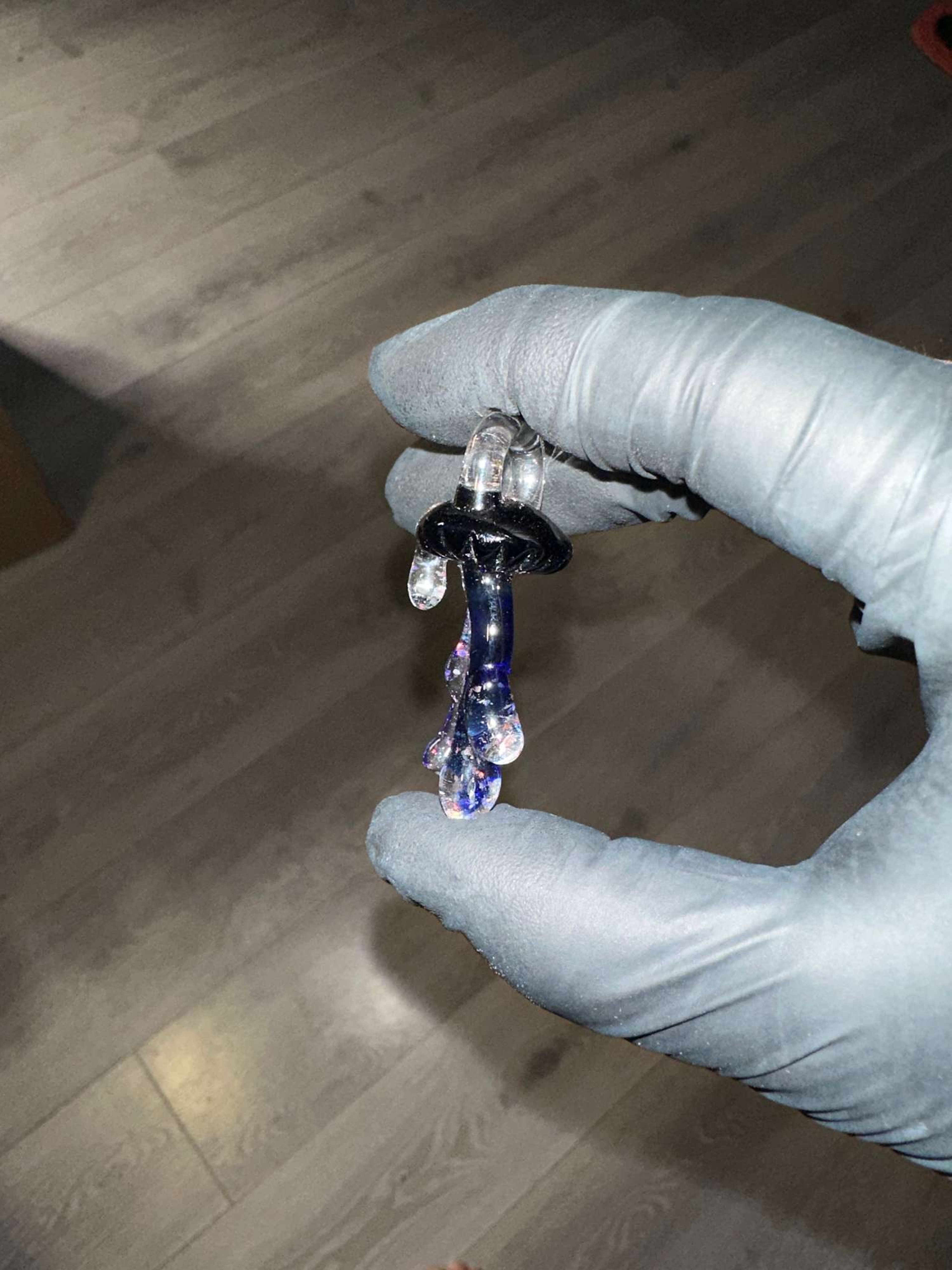 Preview pic of Mushroom pendant 