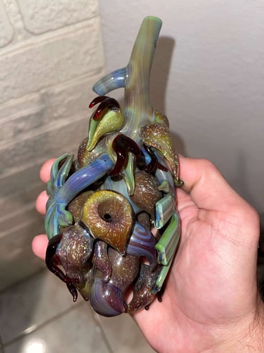 Preview pic of Mr Gray Glass Nug