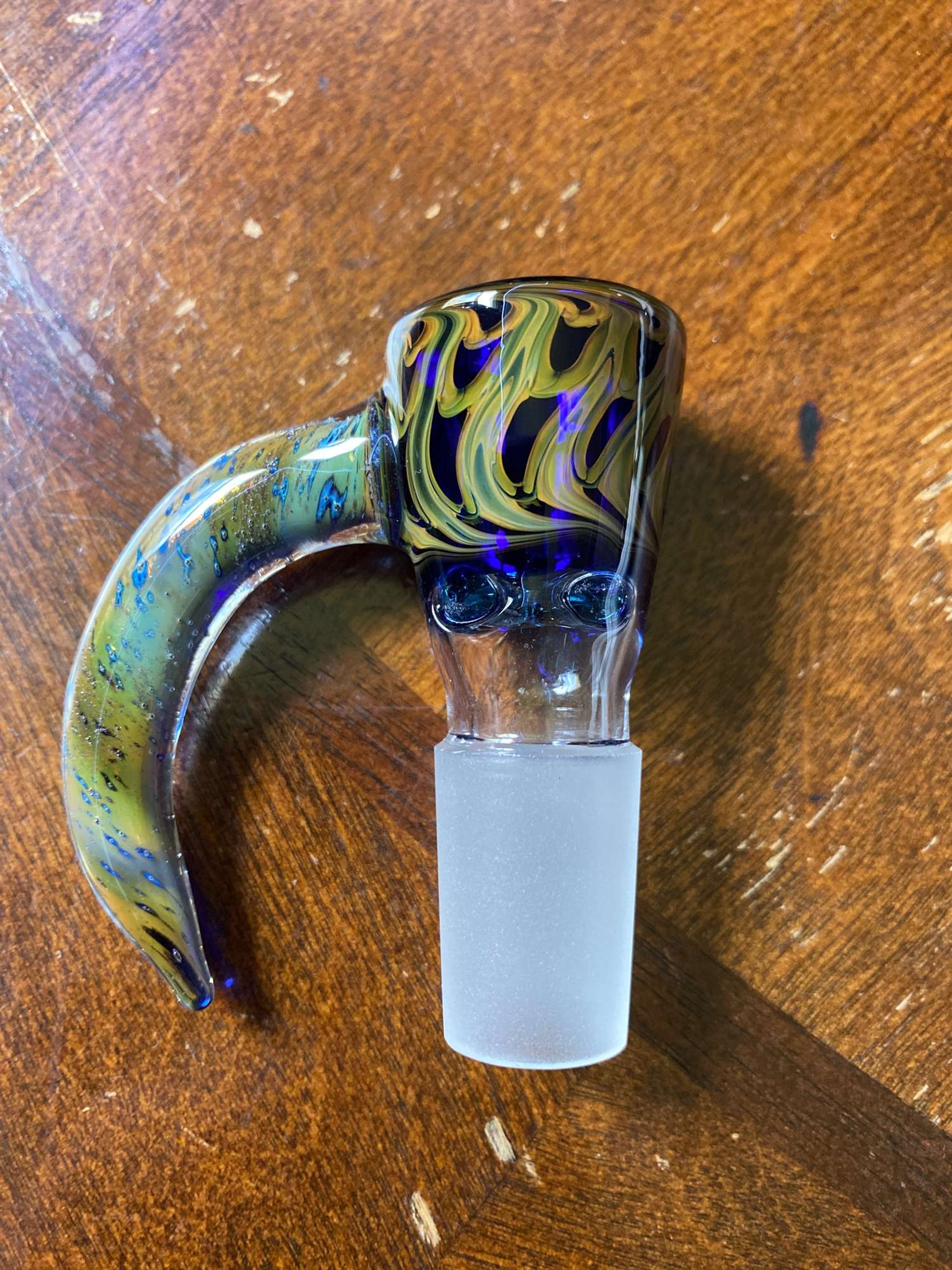 Preview pic of DZ Glass Space Tech x Fume Slide