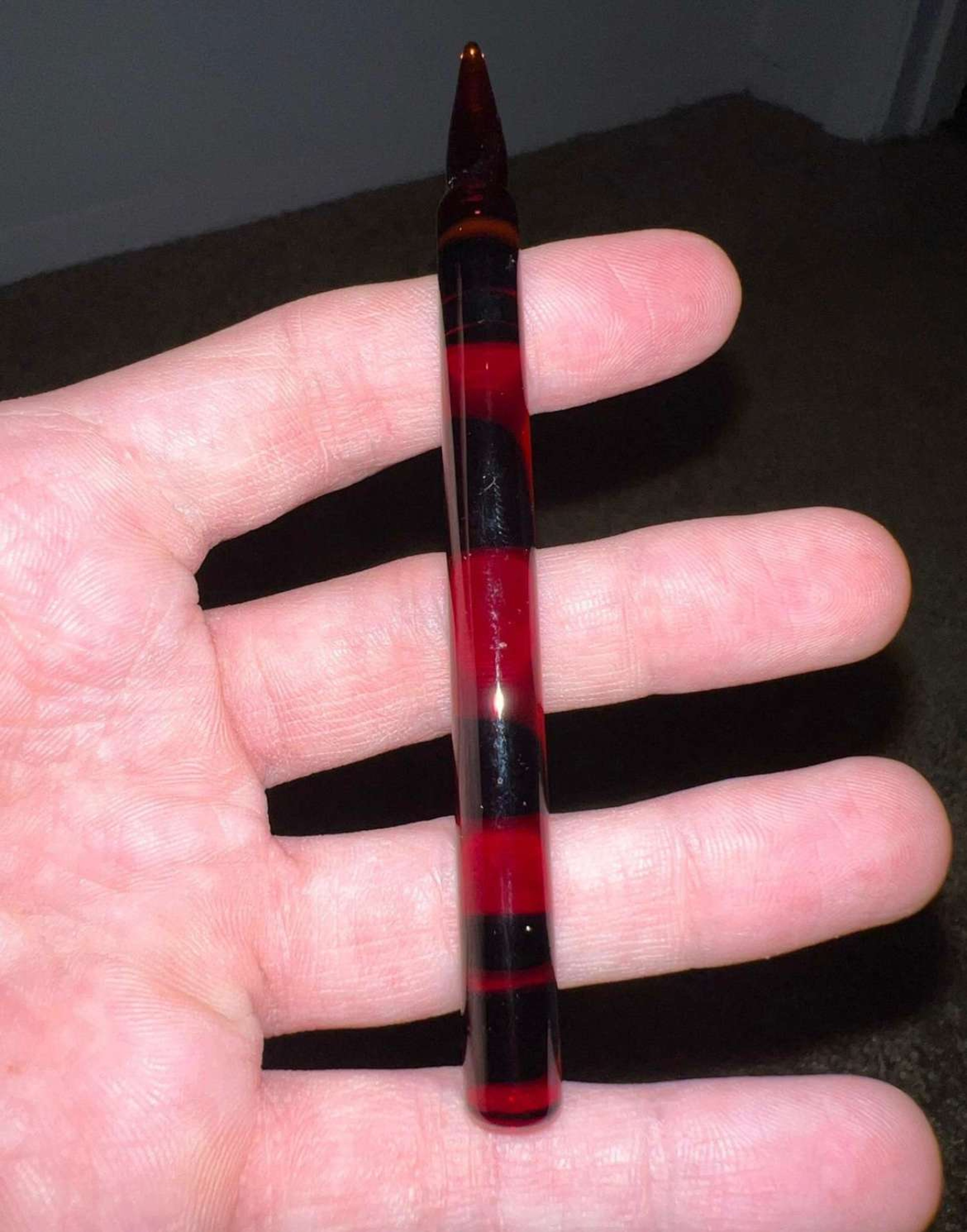 Red sherb crayon image 0