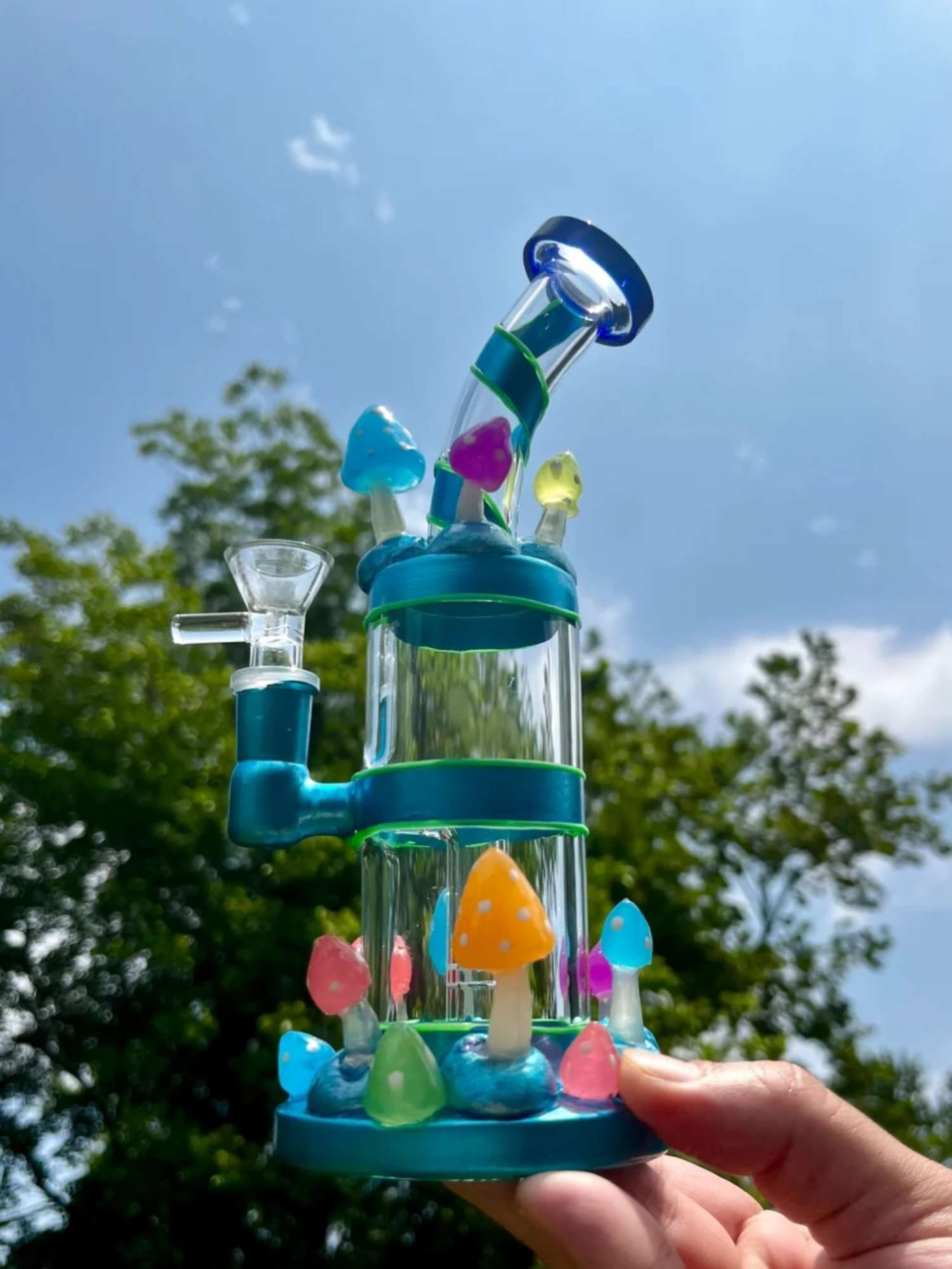9-Inch Transparent Blue Glass Rig Water Pipe Bong with Glow in the Dark Mushrooms and Lines image 0