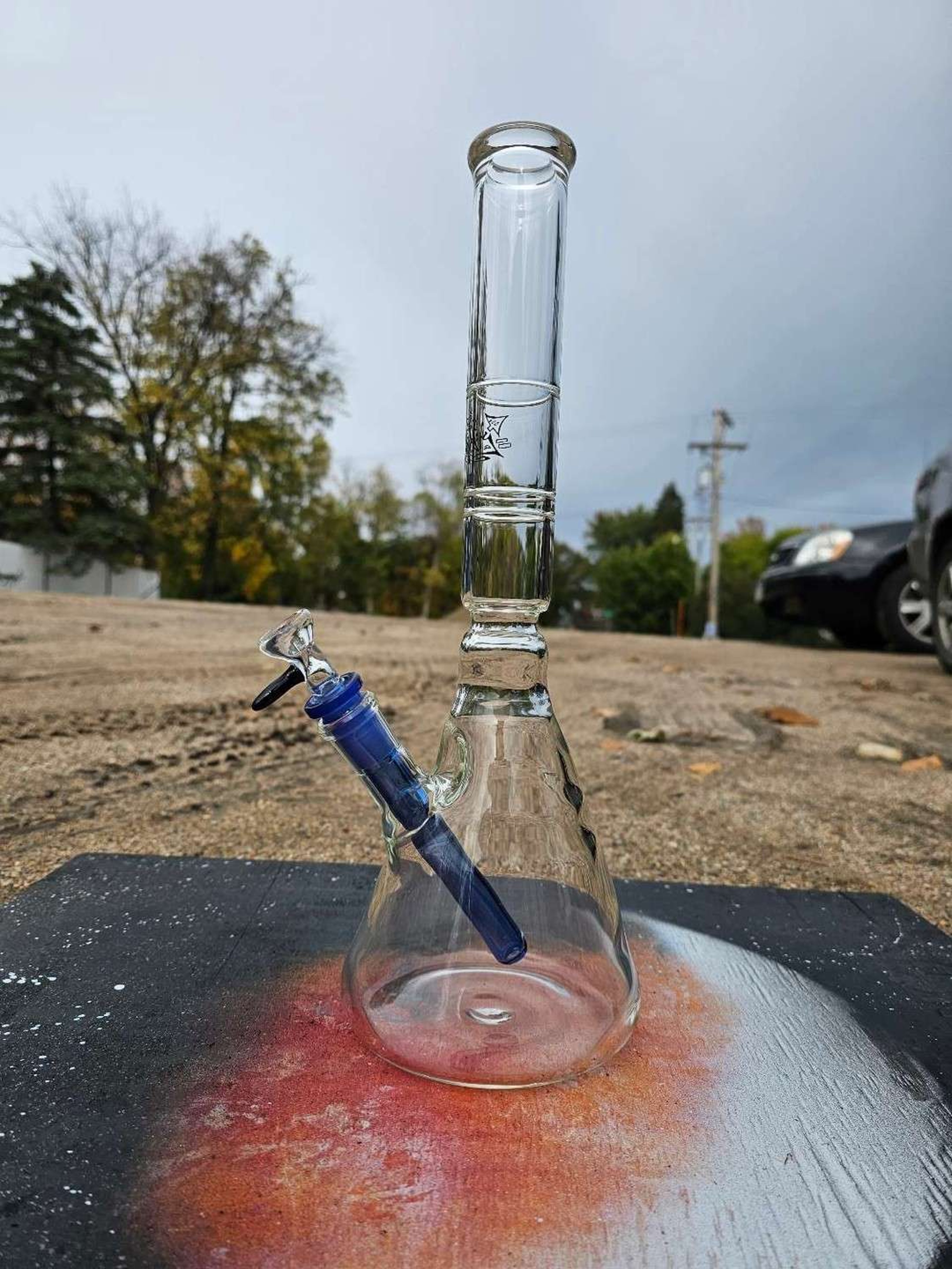 Beaker image 0