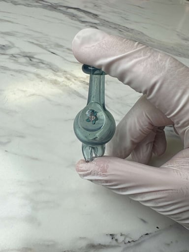 Preview pic of Keys glass bubble spinner