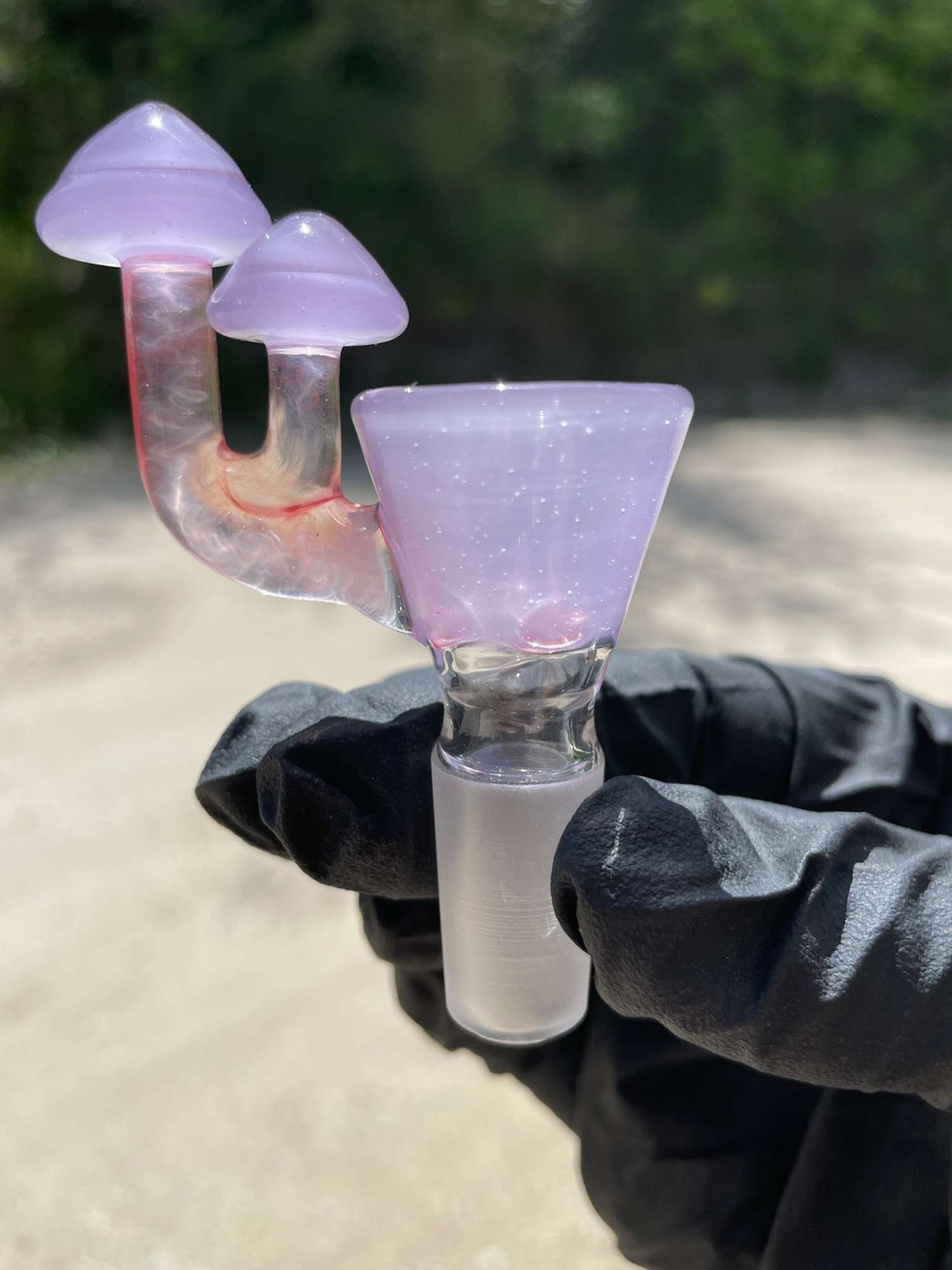 Preview pic of UreGlass 14/4 shroom slide zen dragon & plum lilac 