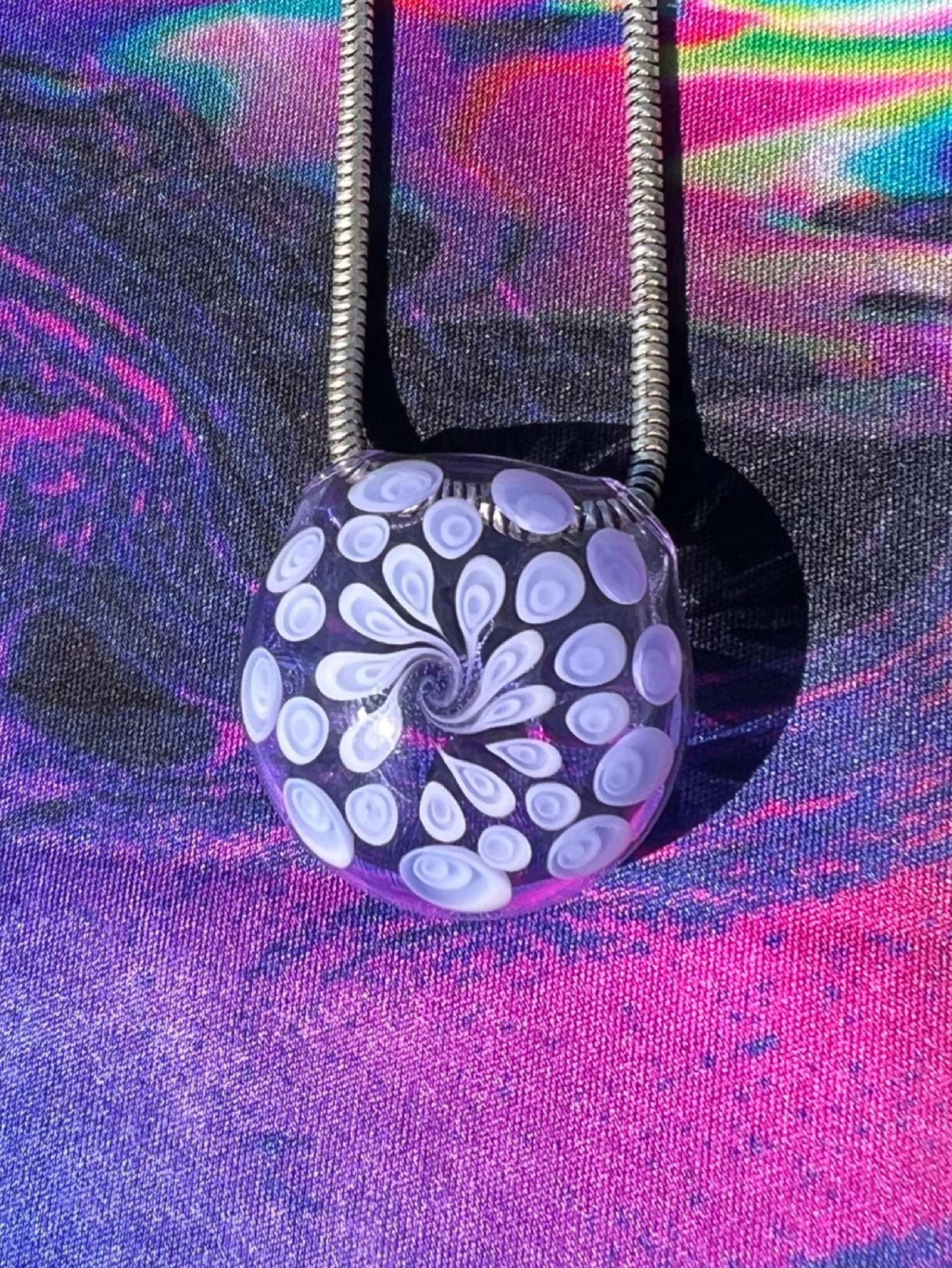 Dotstack pendant image 0