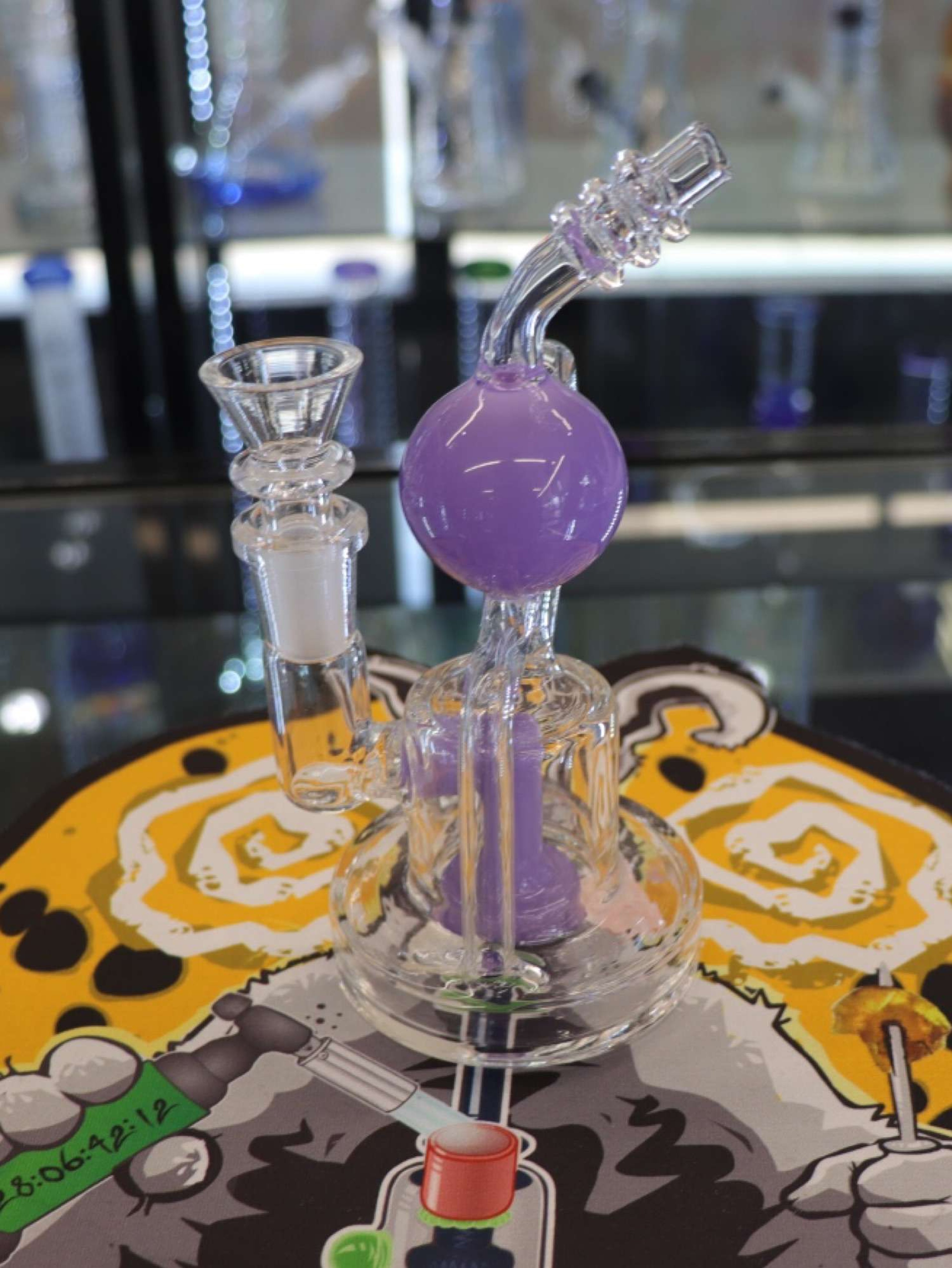Preview pic of Purple Glass Bong/Rig