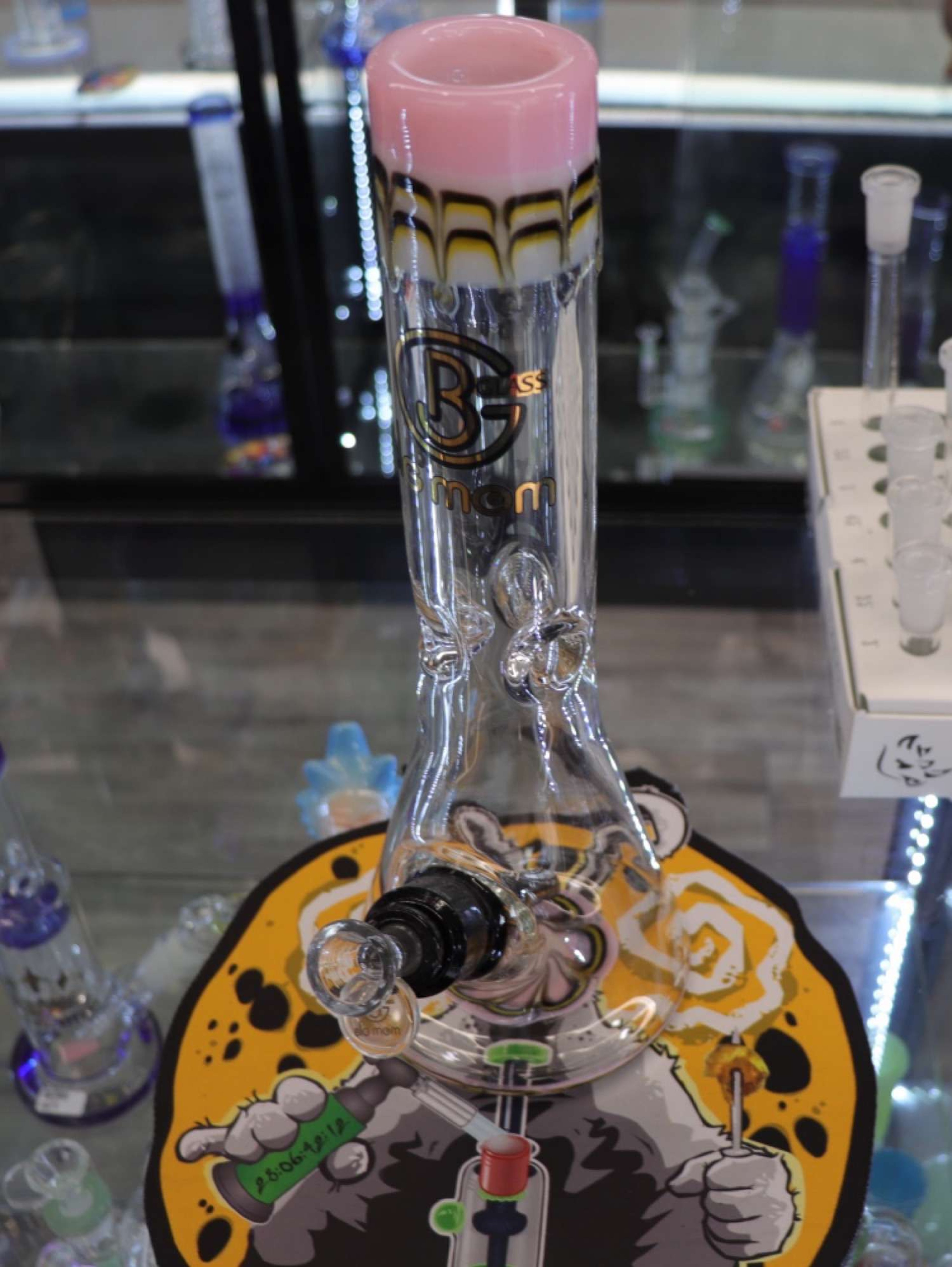 Big Mom Glass (Pink) Beaker Bong/Rig 🔥25%OFF🔥 image 0