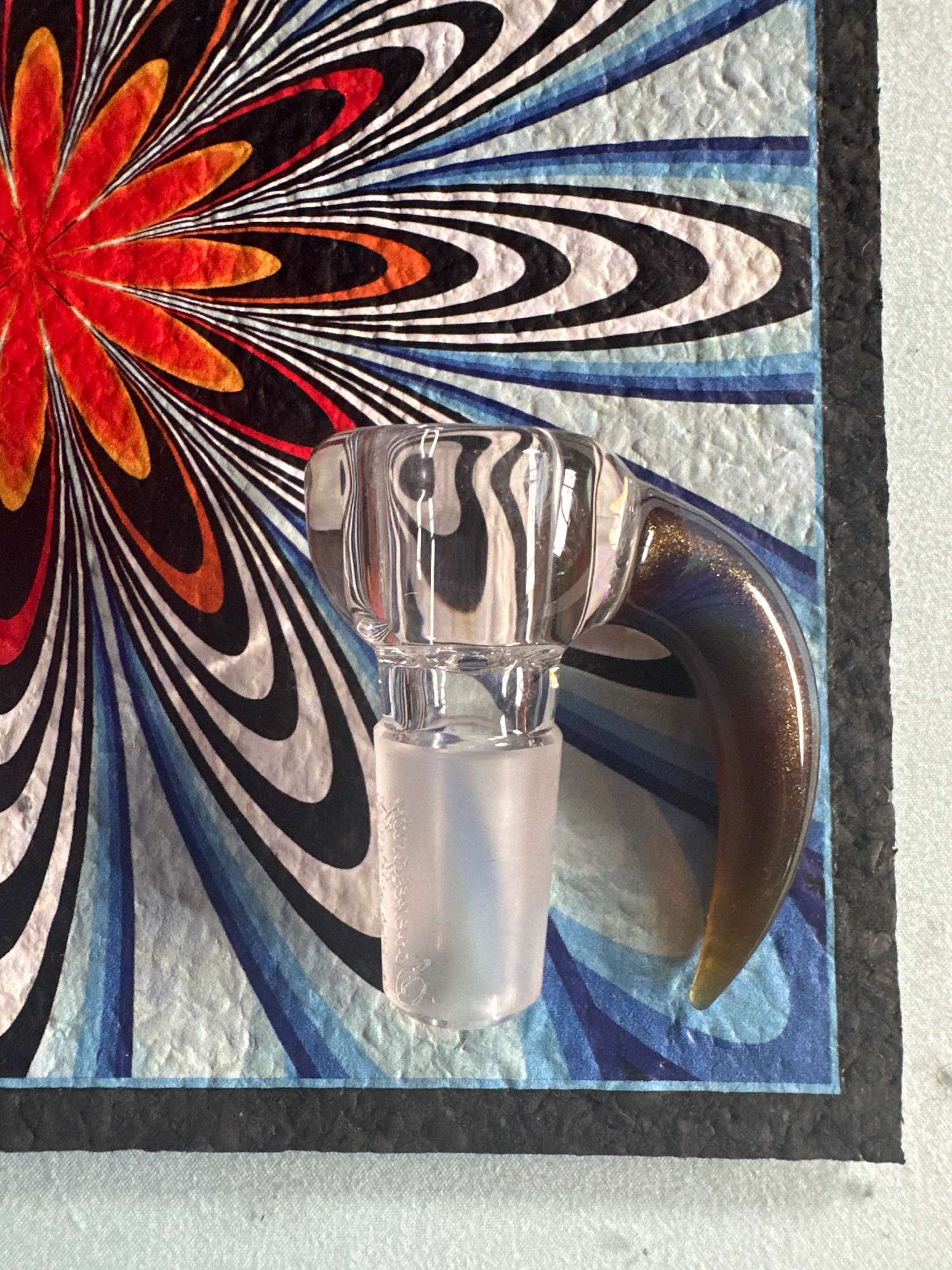 Sovereignty Glass PA Slide 18mm image 0