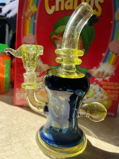 Preview pic of FumedCityGlass 10mm space rig with flower slide