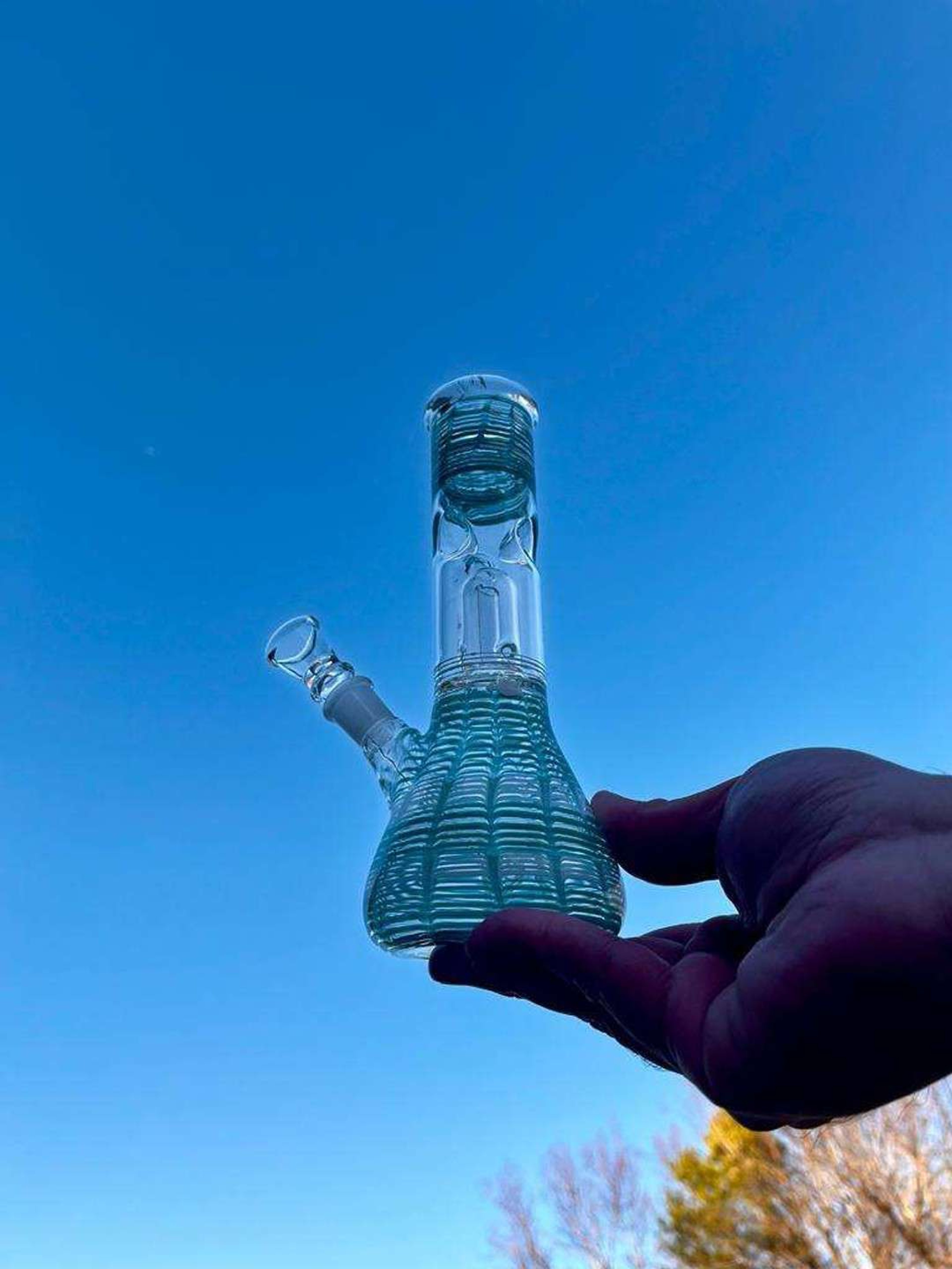 Preview pic of 7" Glass Beaker Rig