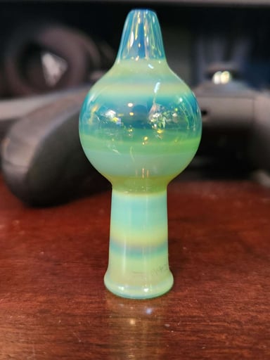 Preview pic of Ians glass plantphibian 30mm bubble cap