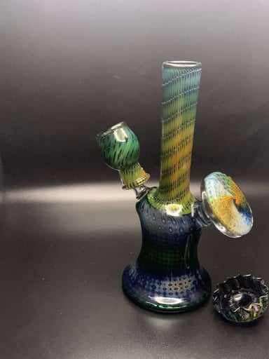 Preview pic of Steve Sizelove mini tube with Eskuche collab cap