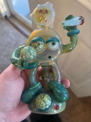 Preview pic of Dream made by Oddball glass