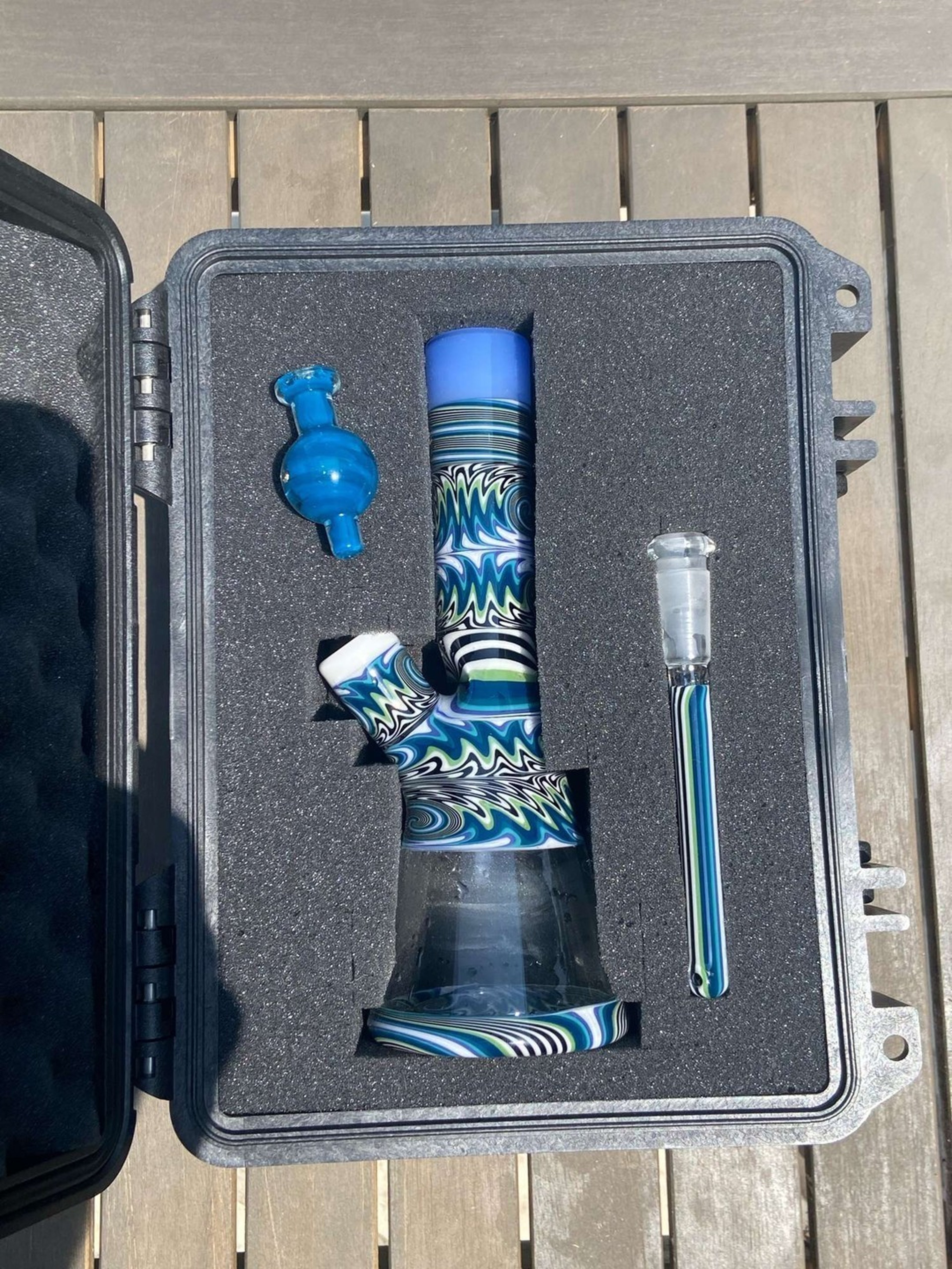 Nes glass worked wigwag tube image 0