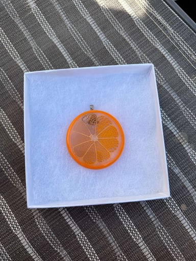 Preview pic of Orange slice pendant