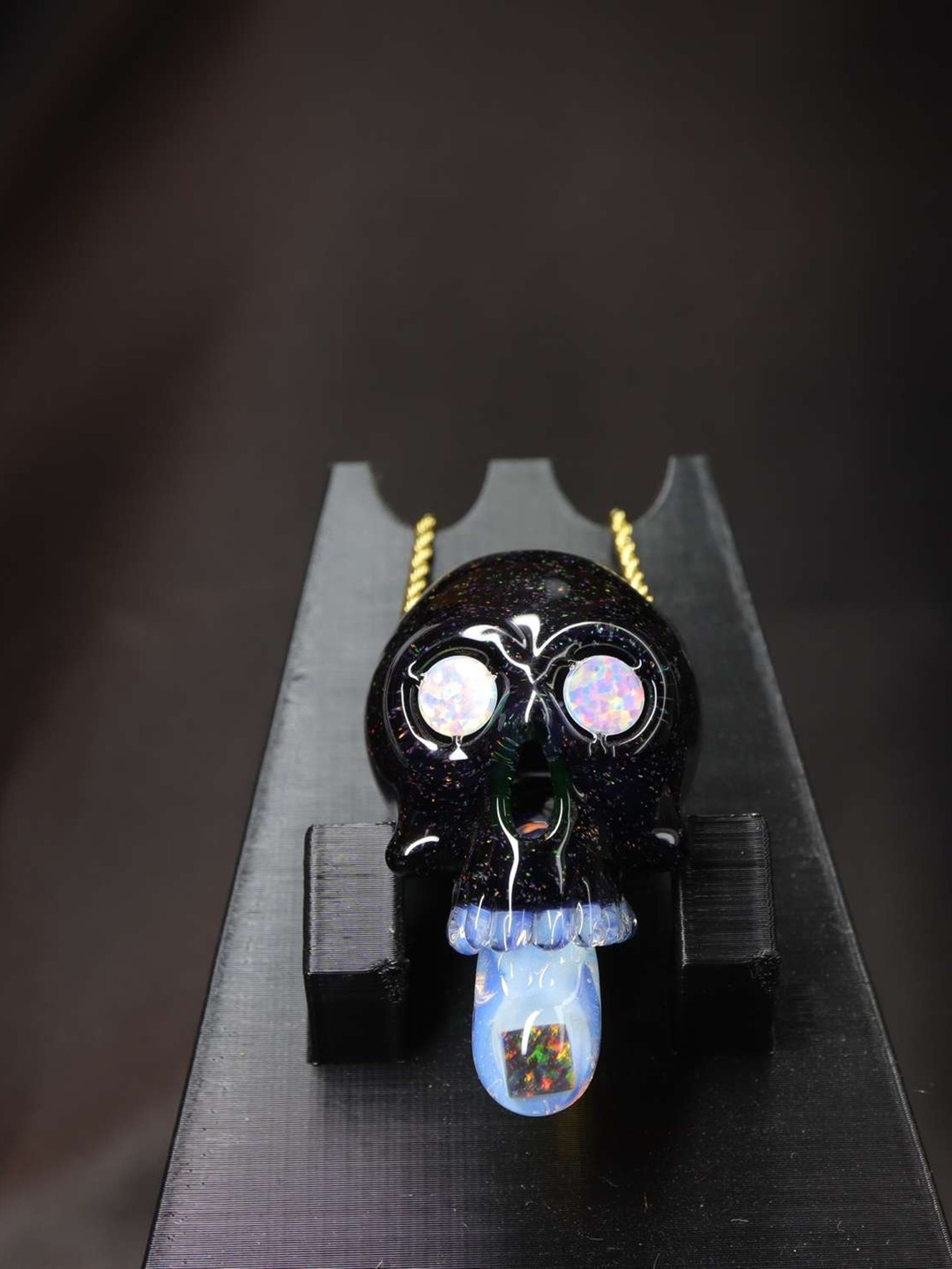 Dosed Skull by Leebrodee image 0
