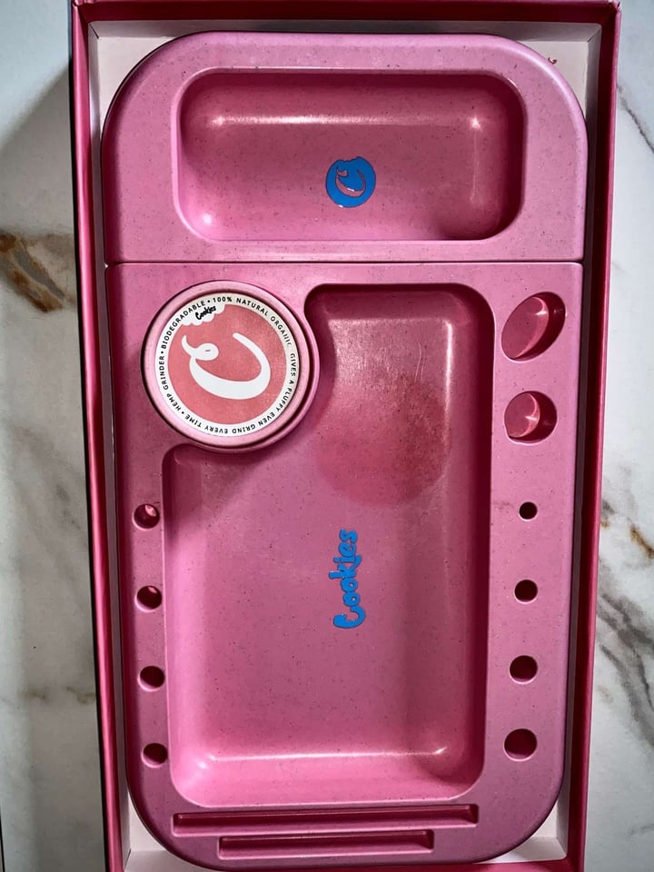 Cookies Pink Grinder & Tray Image 1