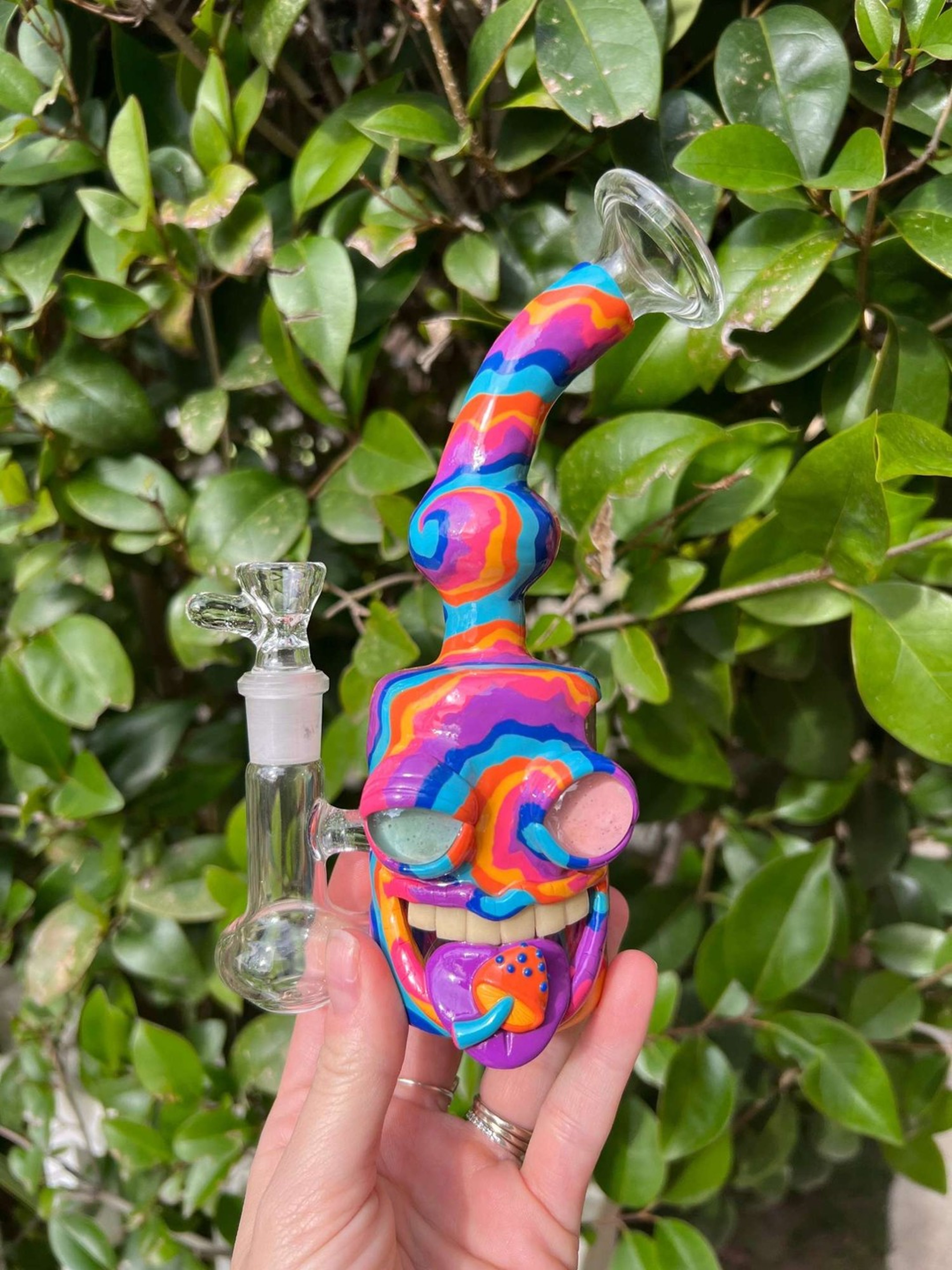 Trippy Rainbow Fiend Lolo Mojo X Daft Glass image 0