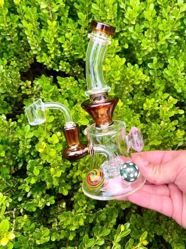 Preview pic of Gem and Mushroom Oil Rig