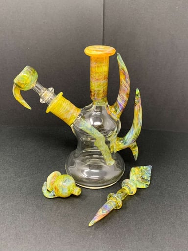 Preview pic of 2KGlassWorks Amber Chaos Horned Water Pipe Set