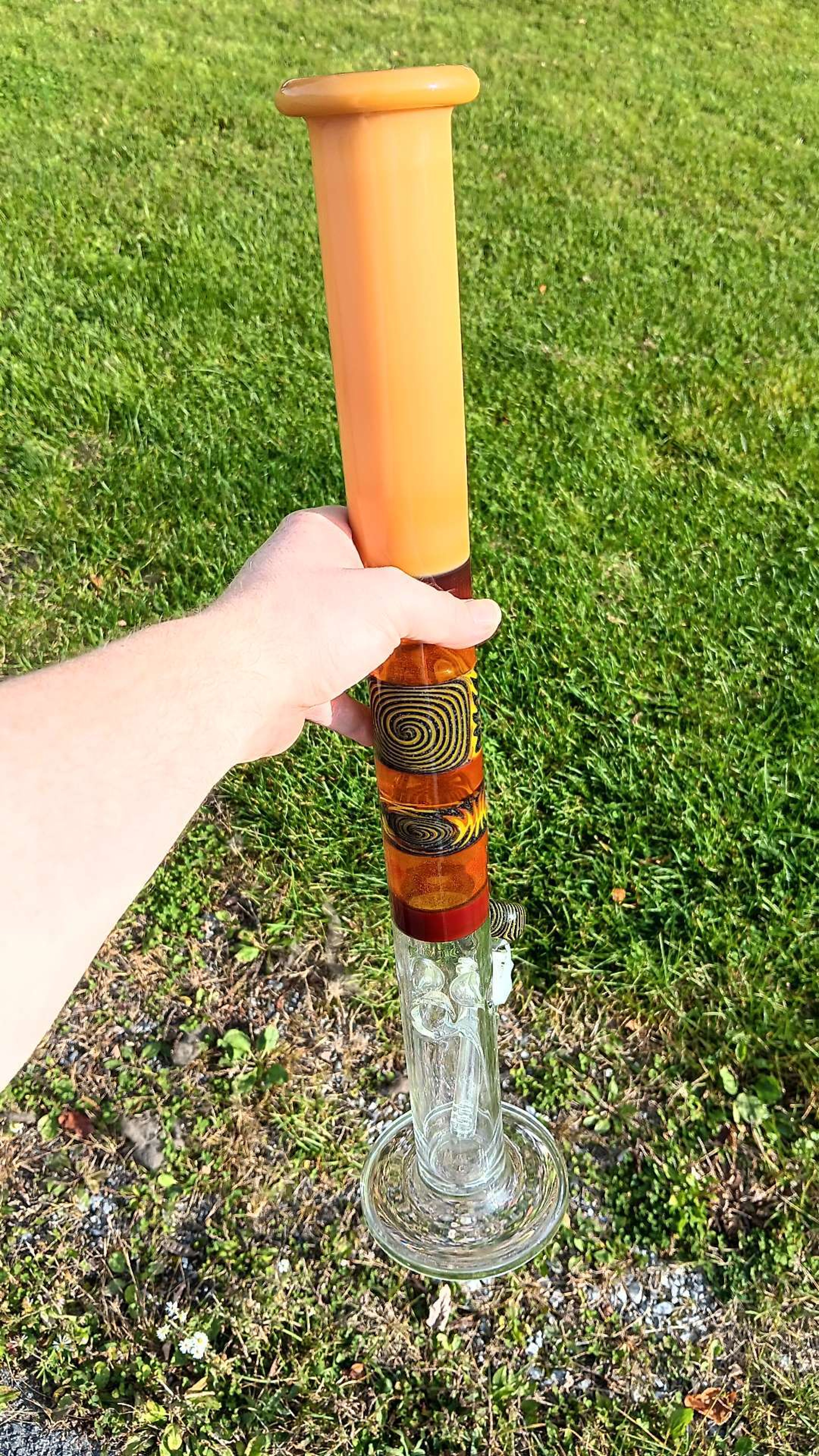 Preview pic of Hops glass wigwag straight tube