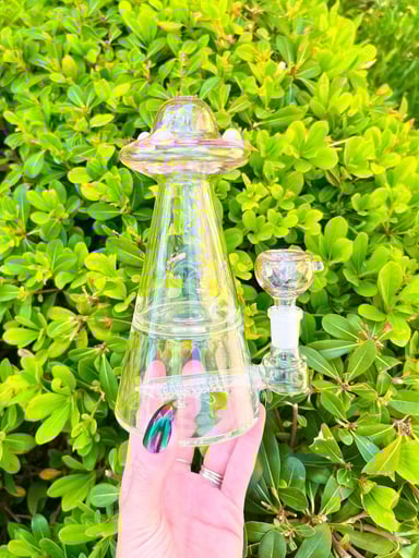 Preview pic of Pink UFO Spaceship 8 Inch Water Pipe