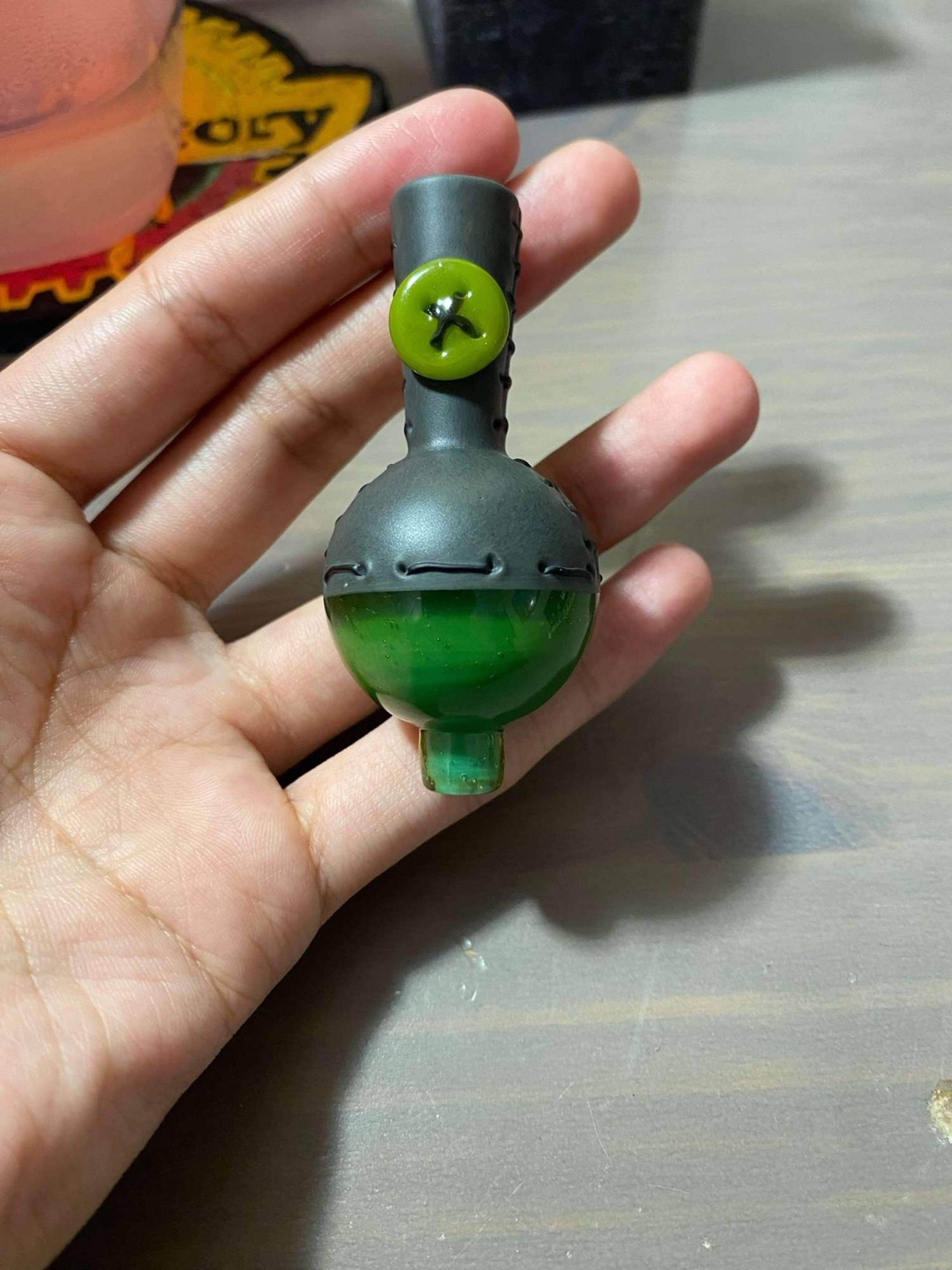 Preview pic of Green muller bubble cap