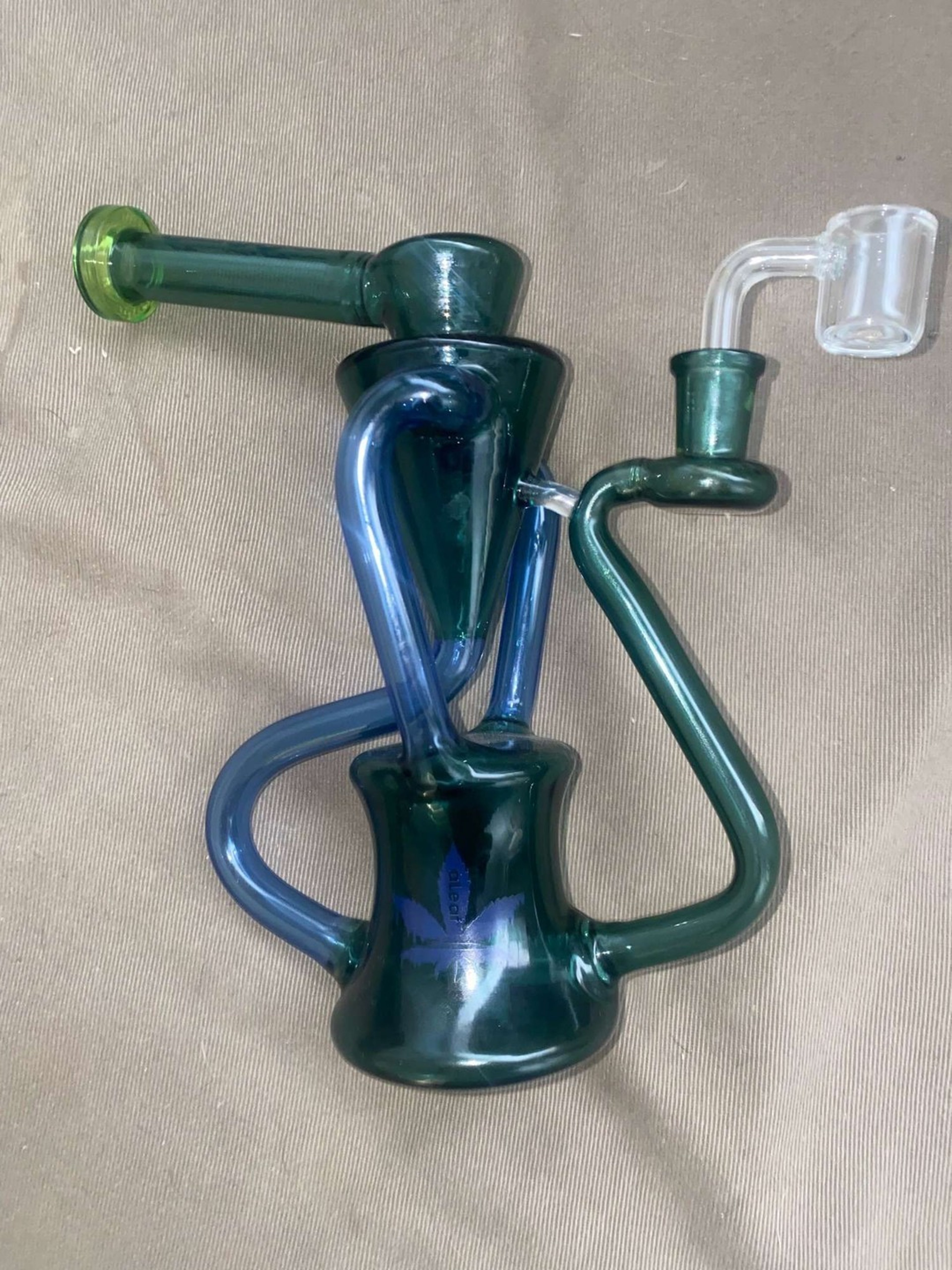 ALEAF FLOATING RECYCLER WITH INLINE DOWNSTEAM image 0