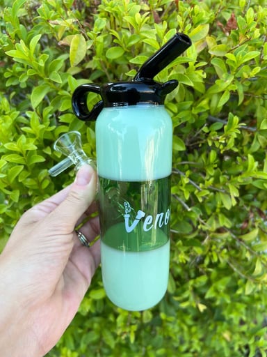 Preview pic of Venom Green Hydro 7 Inch Water Pipe