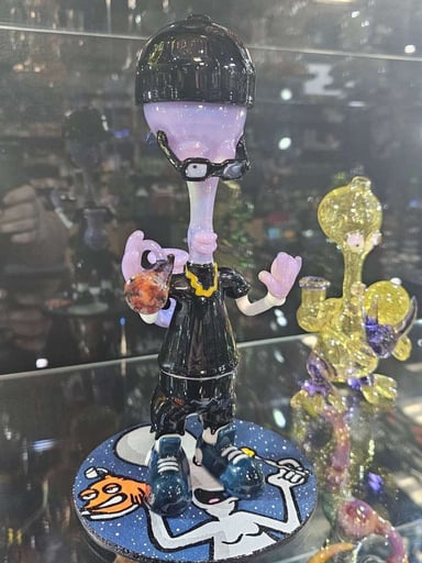 Preview pic of Gangster Roger