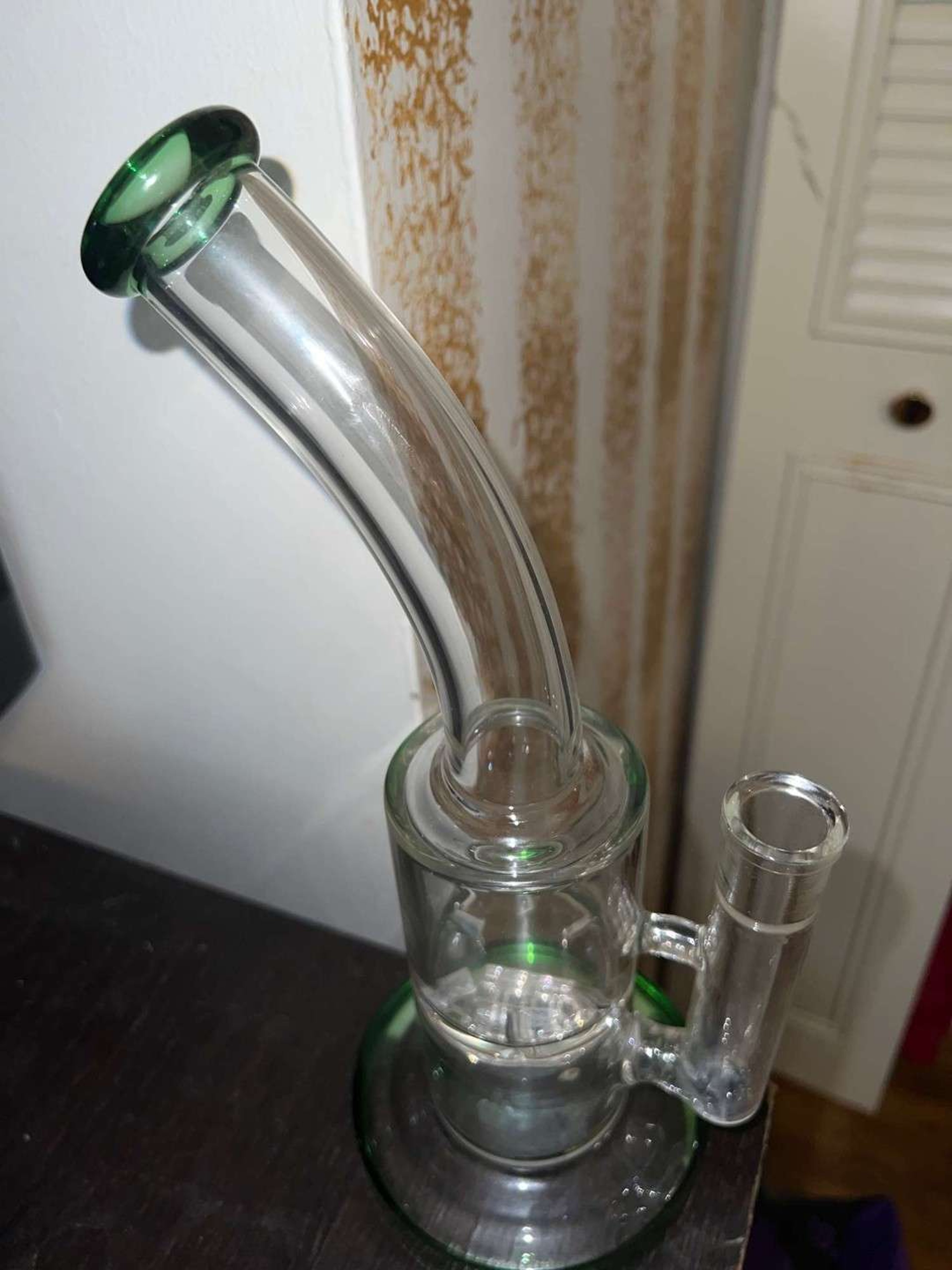 Preview pic of Dab glass