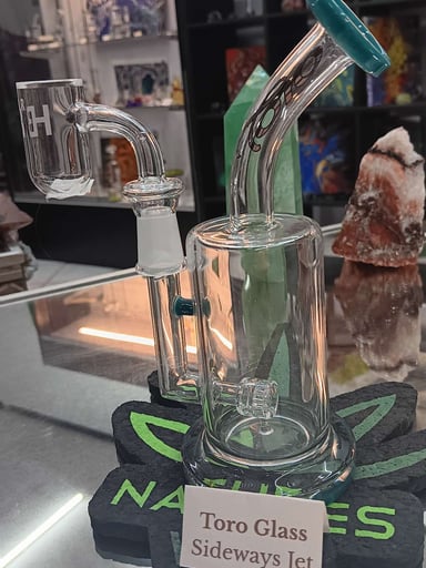 Preview pic of Toro glass