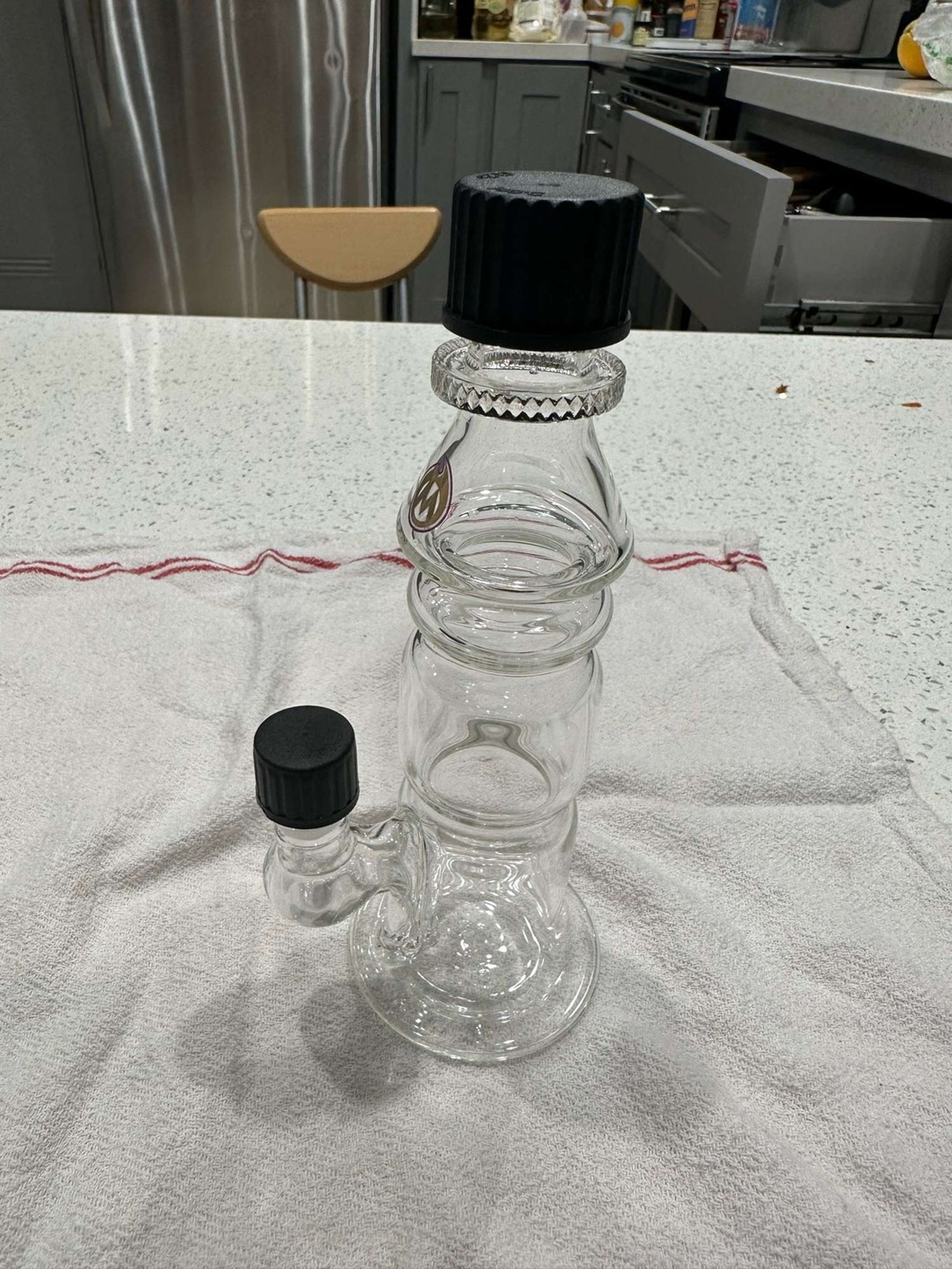 Preview pic of Travel bottle rig with caps