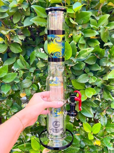 Preview pic of Lotus 16 Inch Wig Wag Double Perc Water Pipe
