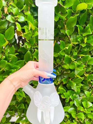 Preview pic of Cheech Sandblasted Elephant 15in Beaker