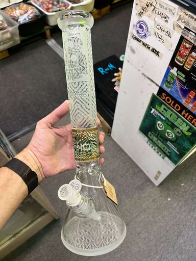 Preview pic of Cheech Sanblasted Robot 17 Inch Beaker