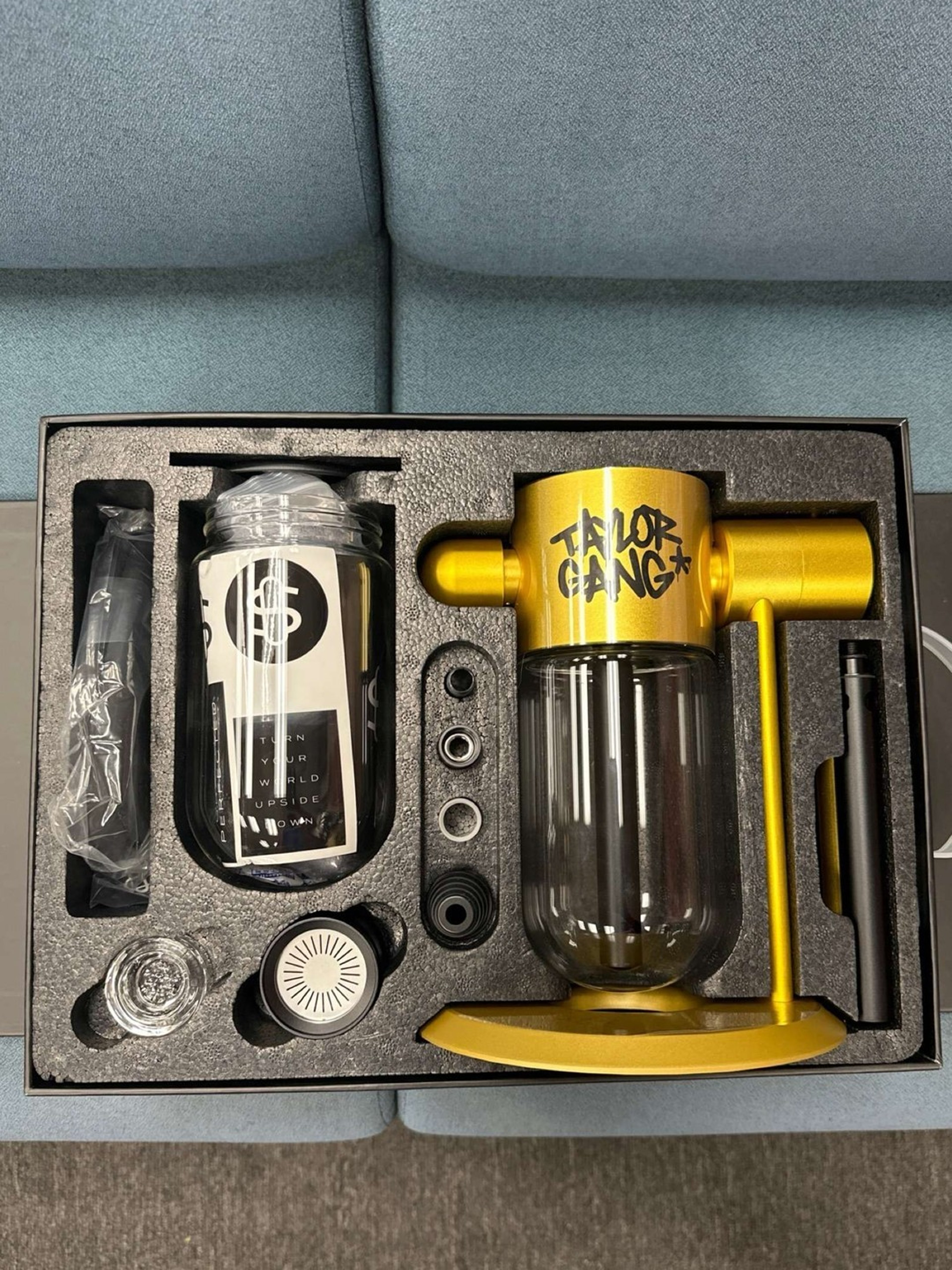 Preview pic of Stundenglass Taylor Gang