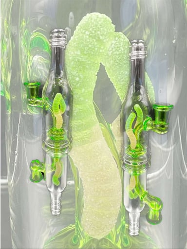 Preview pic of Emperial Glass: Candy Green Sour gummy Worm Rig