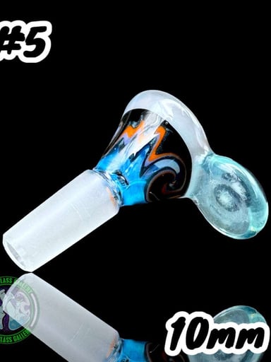 Preview pic of Talon Glass - Worked Flower Bowl #5