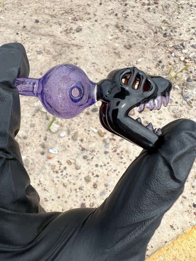 Preview pic of Beautiful Kerm Glass Dino Head cap