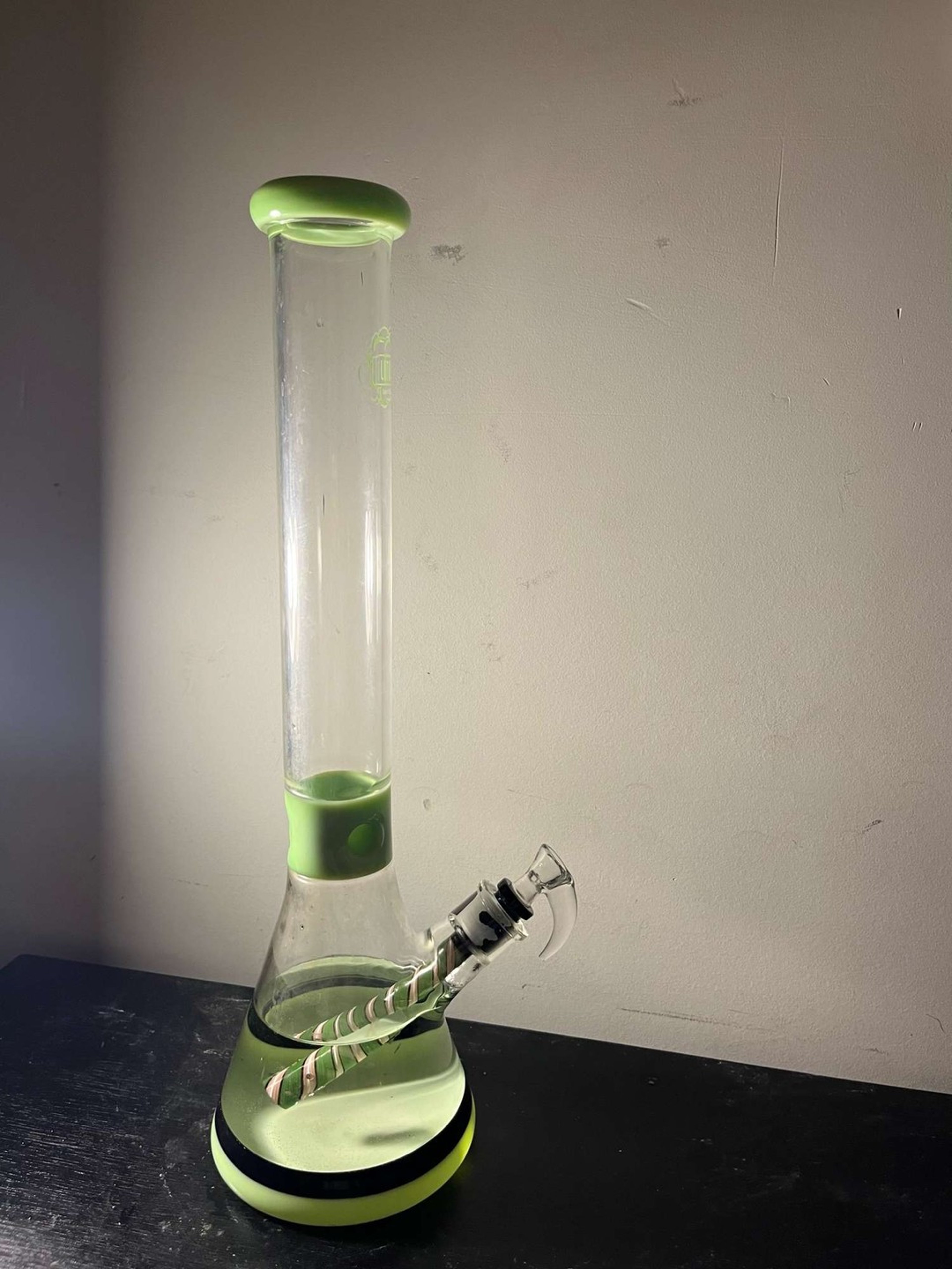Preview pic of Pluto beaker