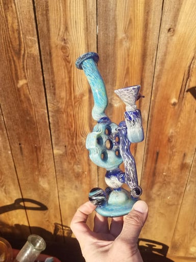 Preview pic of Swissed up revolver by Aleycat Glass.