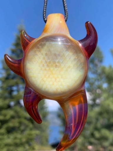 Preview pic of XL Honeycomb Pendant with Amber Purple Horns