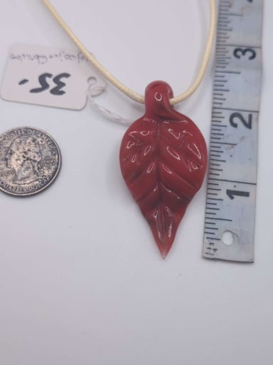 Preview pic of Glassjawfabrication Red Leaf Pendy