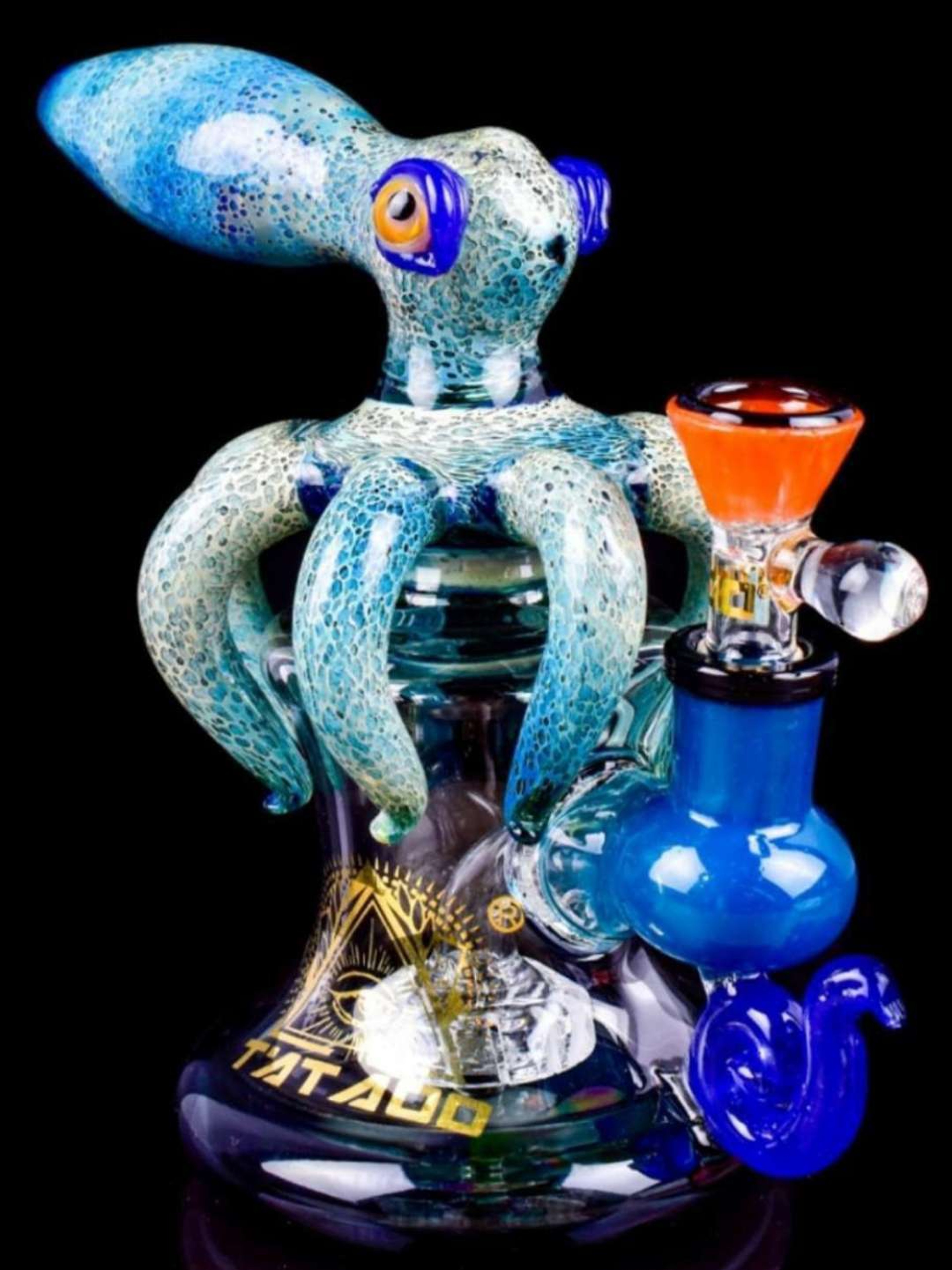 Thick Tattoo Glass Rig with Beautiful Octopus Design image 0