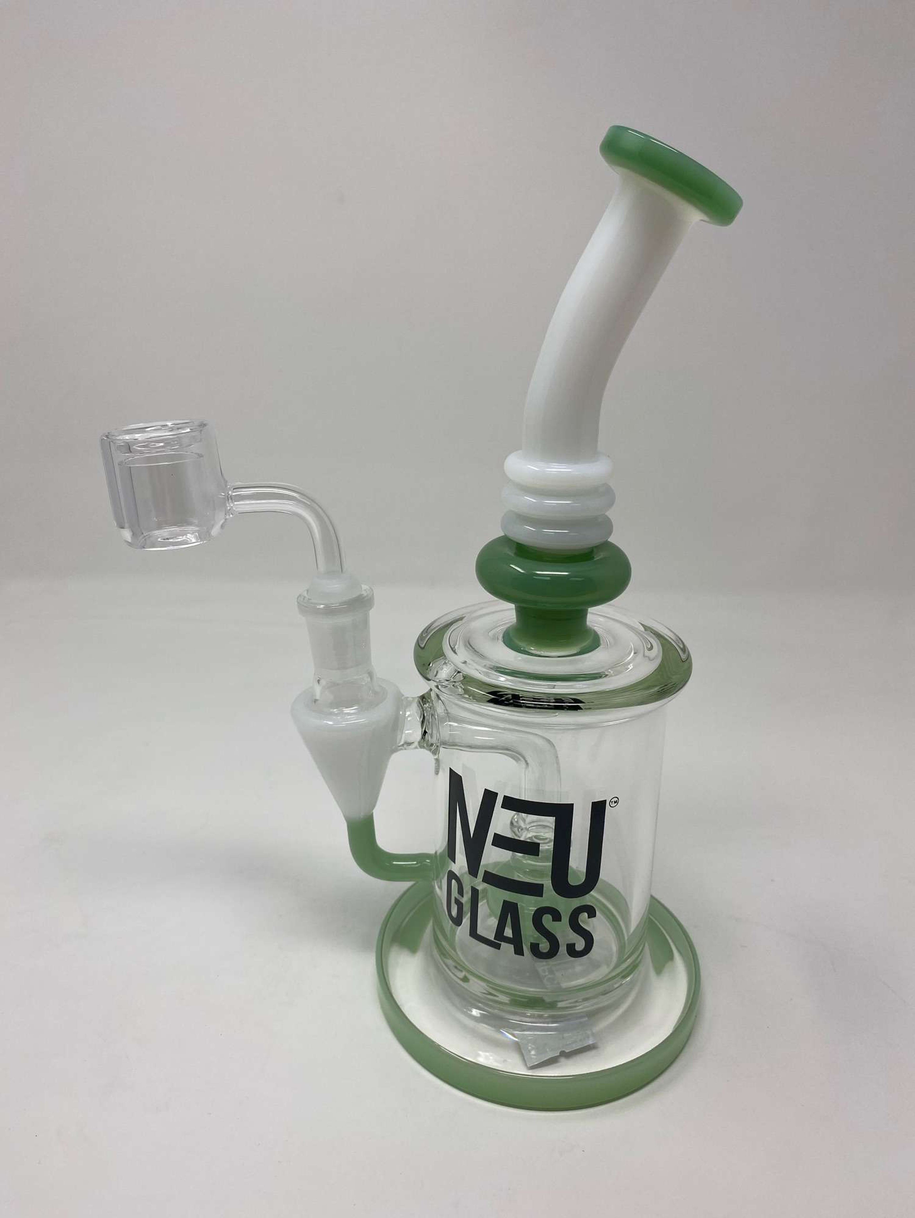 Preview pic of Neu glass banger hanger 