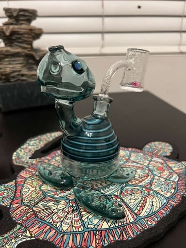 Preview pic of Cheyneo Opal Eye Sea Turtle