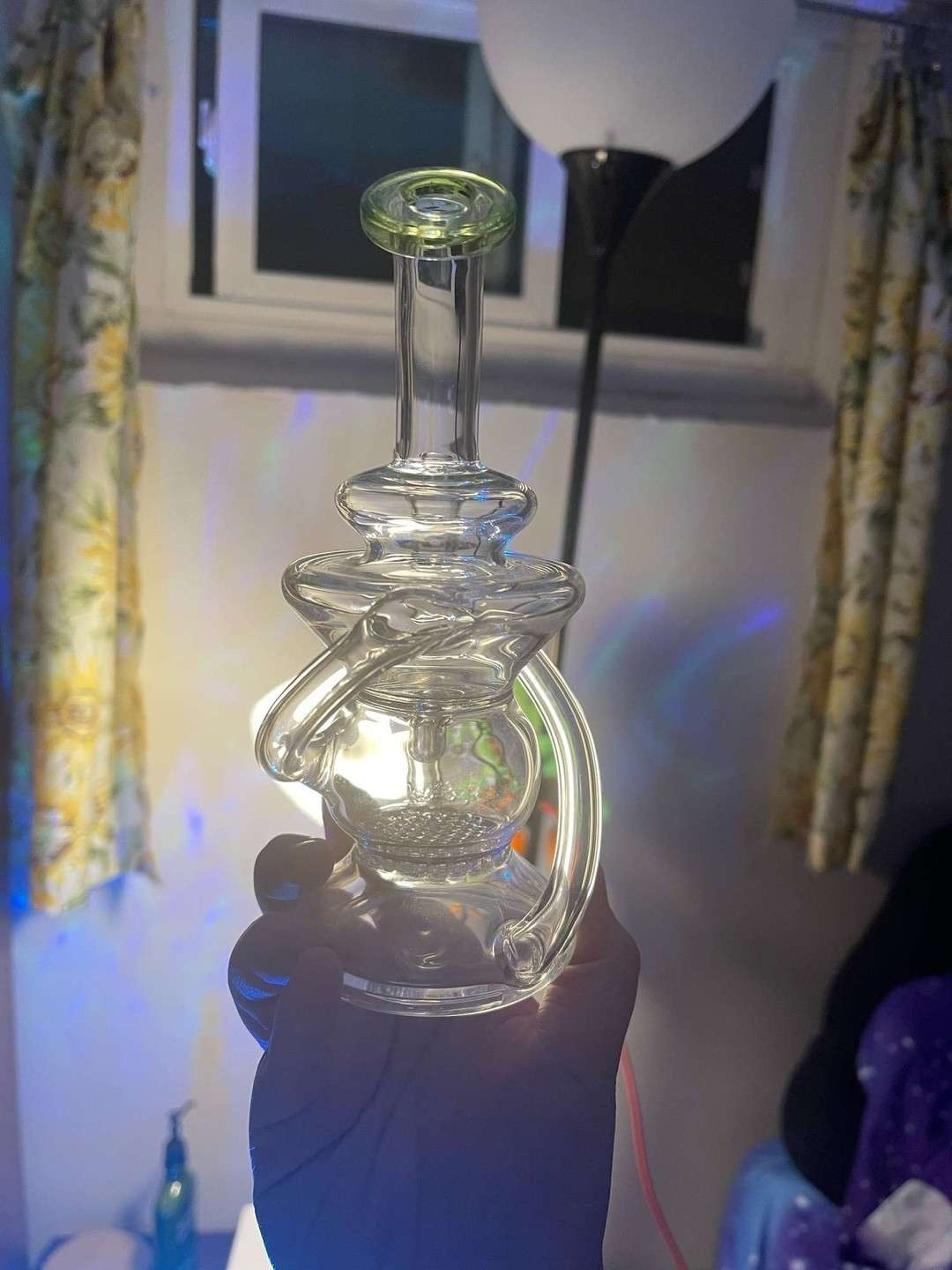 Preview pic of Recycler bong